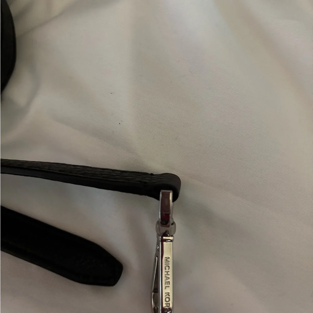 MICHAEL KORS Black Pebbled Leather Camille Satchel - Picture 3 of 8